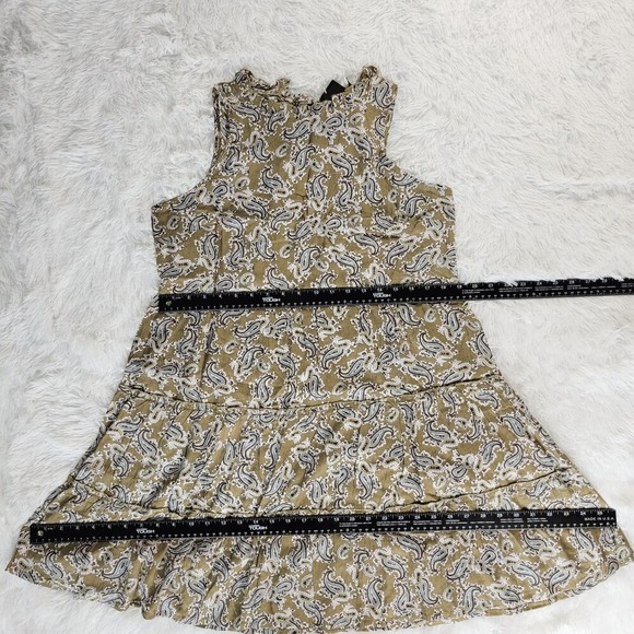 Cassee's New York Paisley Tiered Ruffle Neck Sleeveless Midi Dress Olive Green - Picture 4 of 5